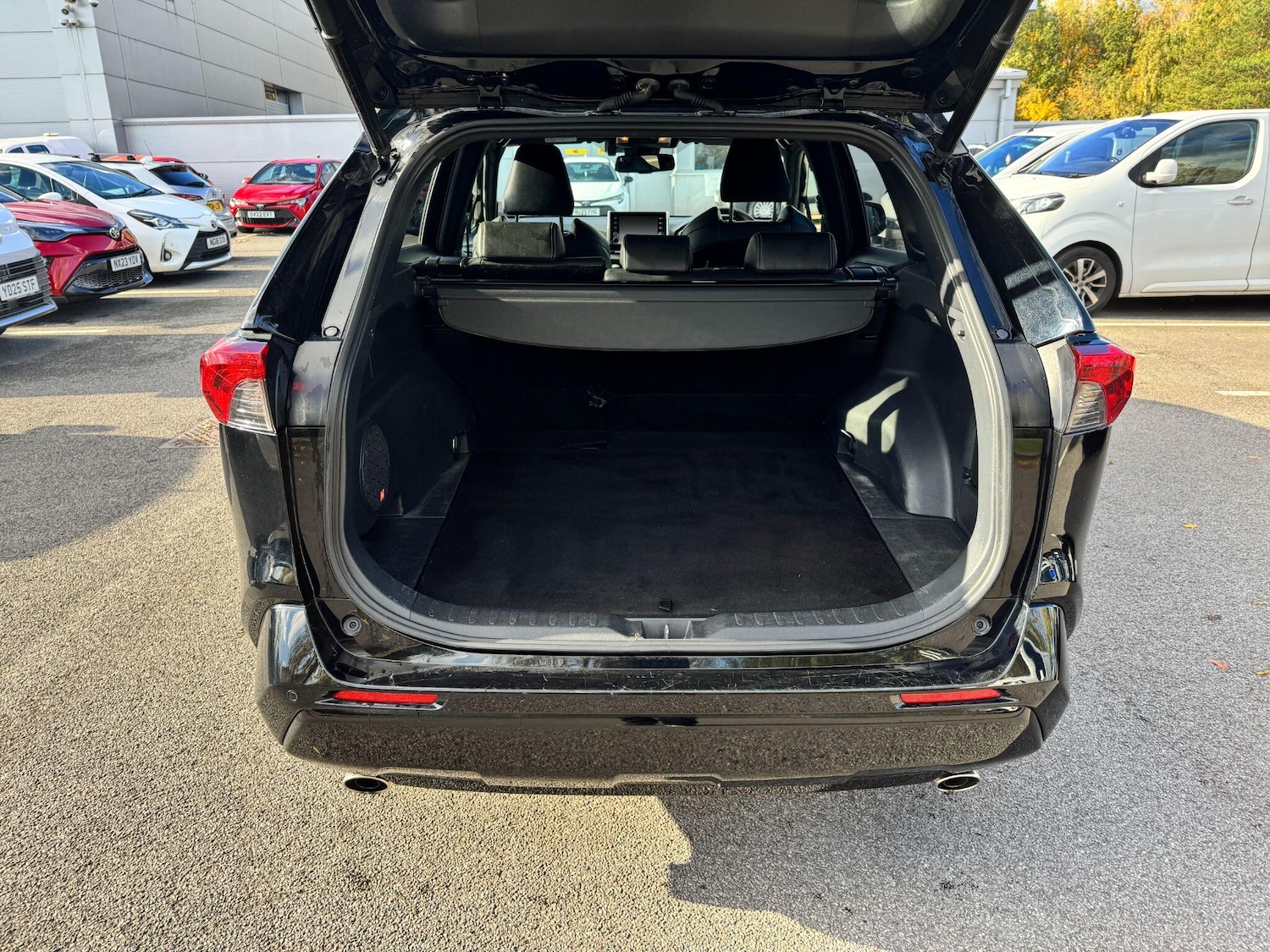 Used Toyota RAV4 2021 for sale - 76326986: Photo 10