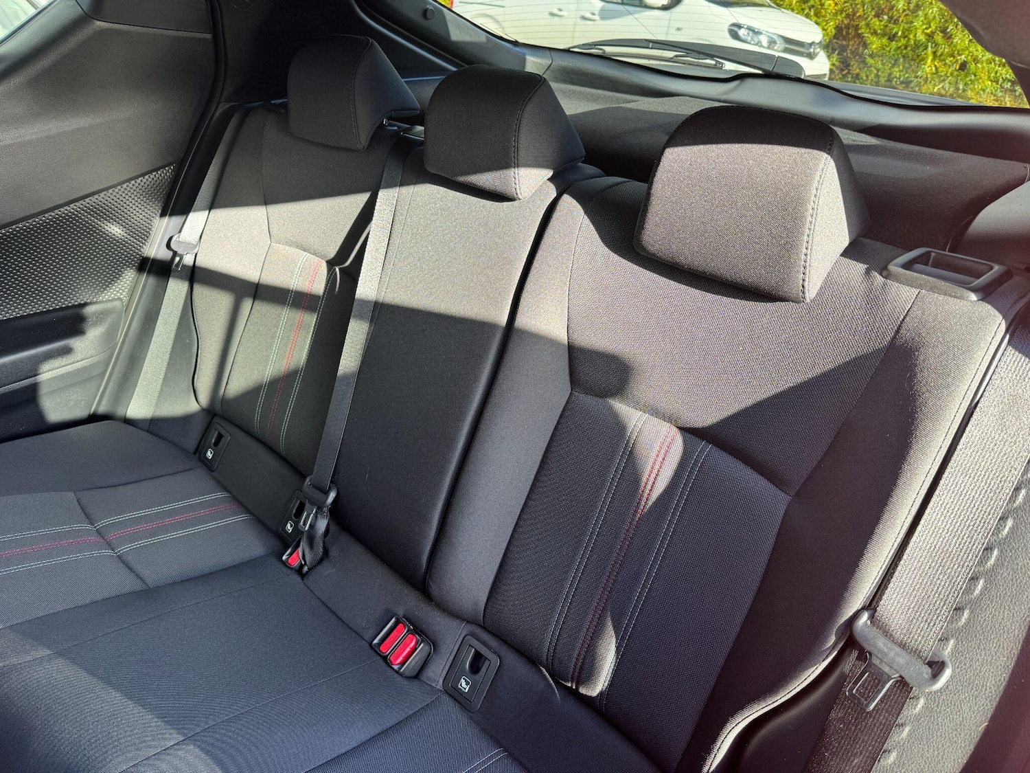 Used Toyota C-HR 2022 for sale - 76247945: Photo 15
