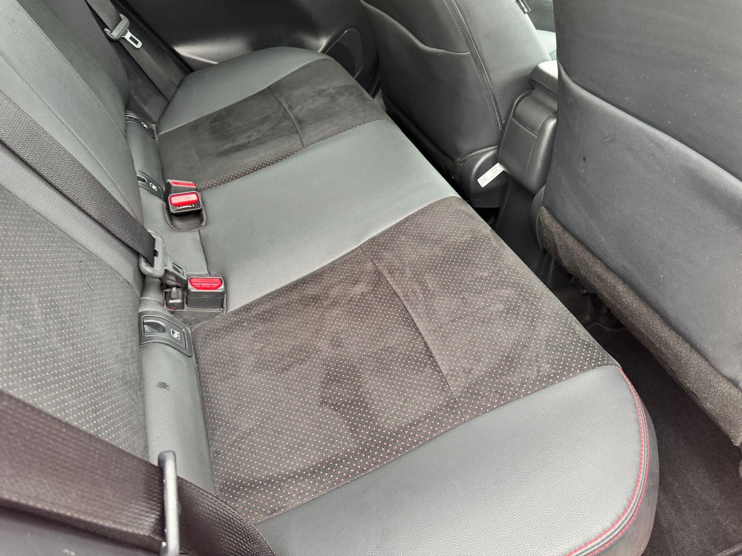 Used Toyota Yaris Cross 2023 for sale - 76865263: Photo 12