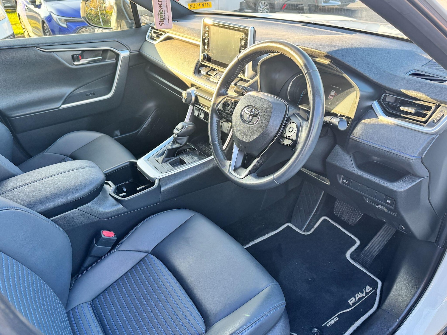 Used Toyota RAV4 2022 for sale - 76714640: Photo 11