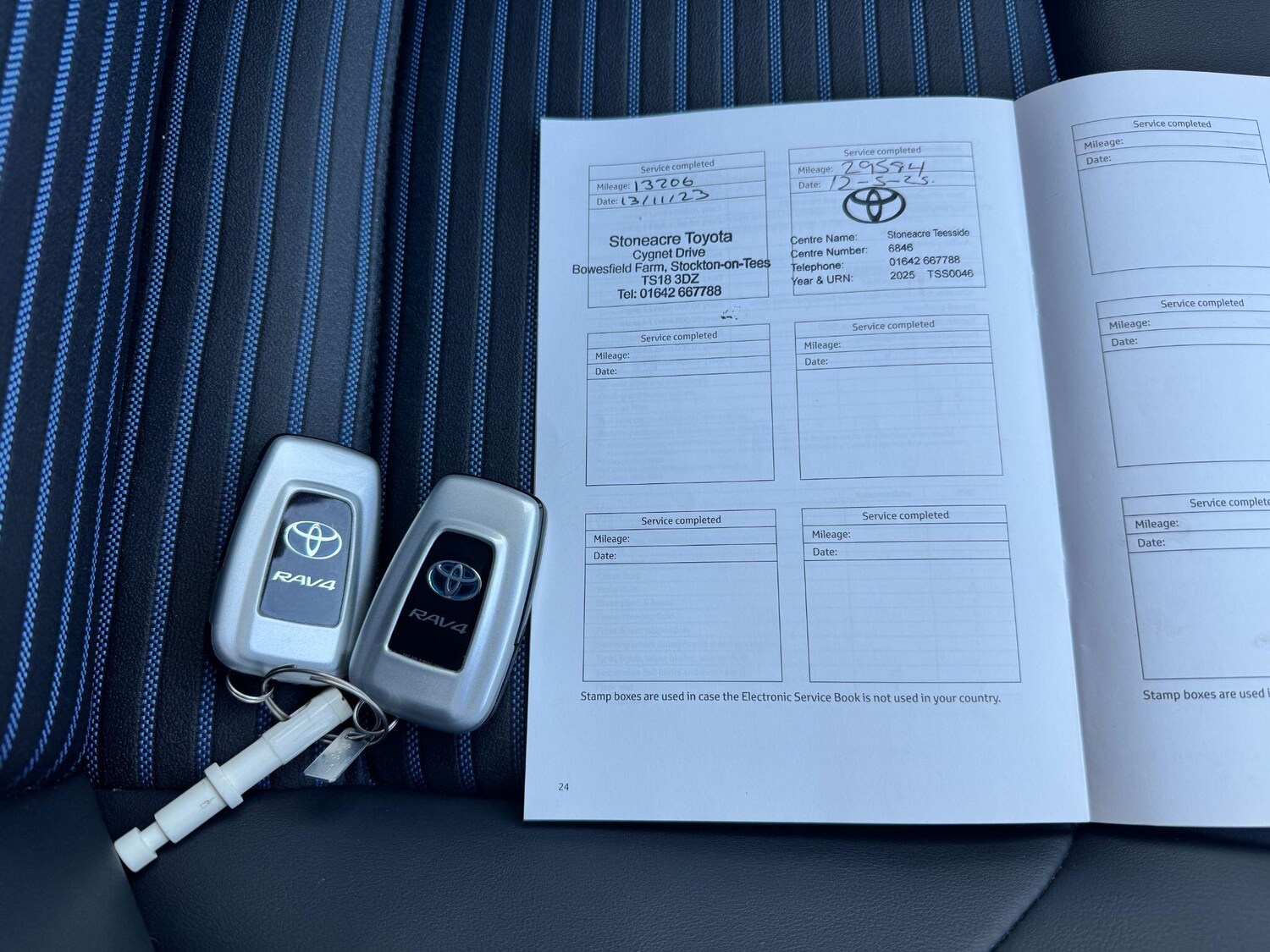 Used Toyota RAV4 2022 for sale - 76714640: Photo 19