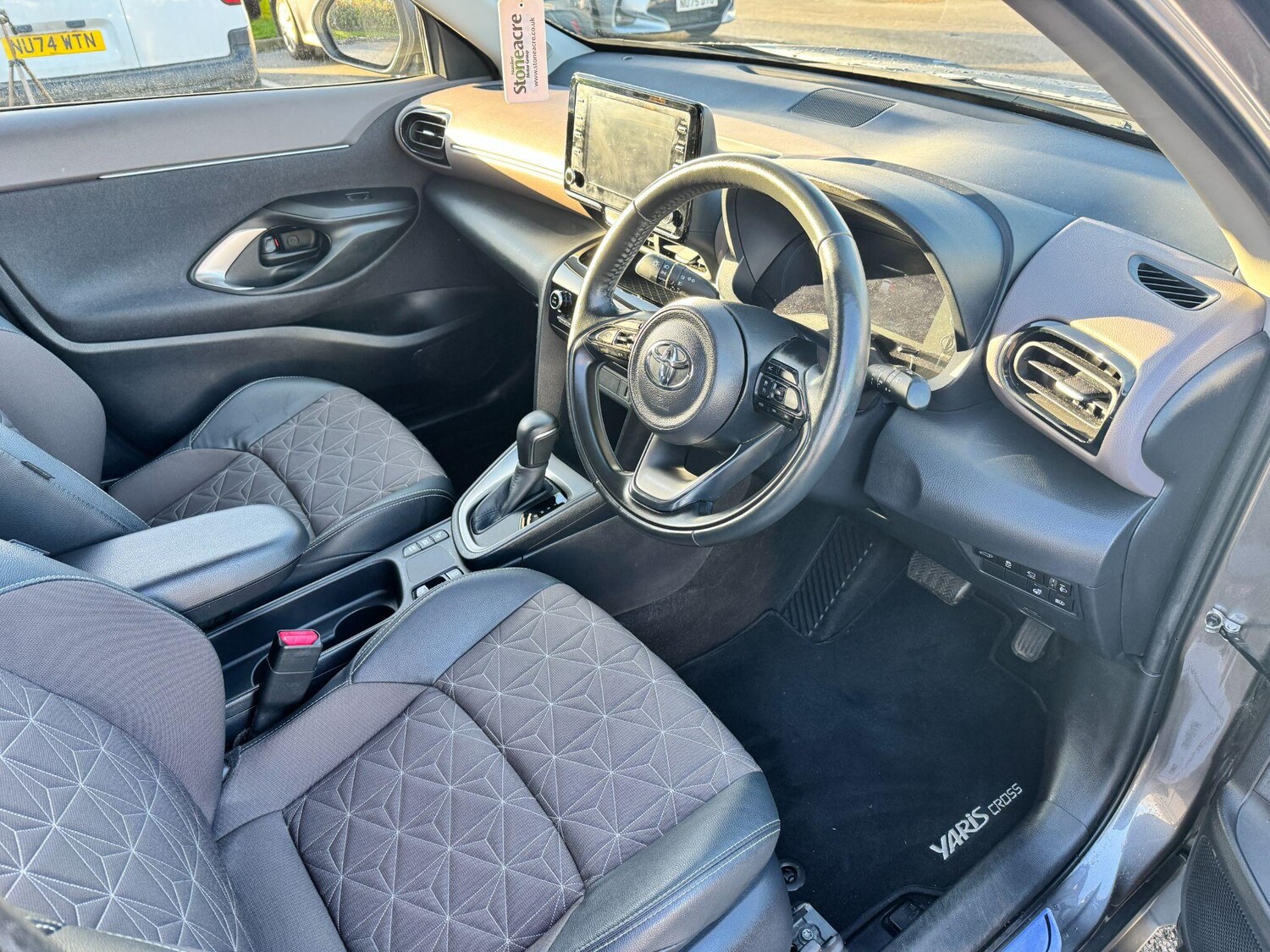 Used Toyota Yaris Cross 2023 for sale - 76780864: Photo 11