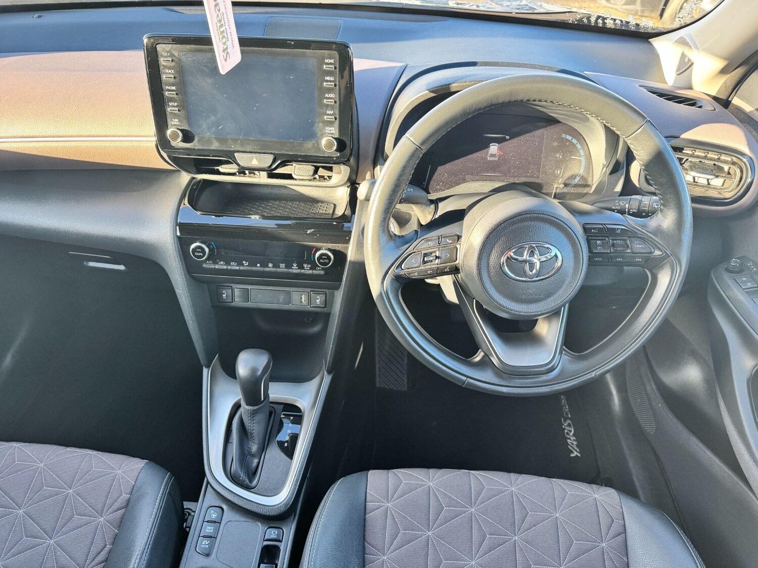 Used Toyota Yaris Cross 2023 for sale - 76780864: Photo 15