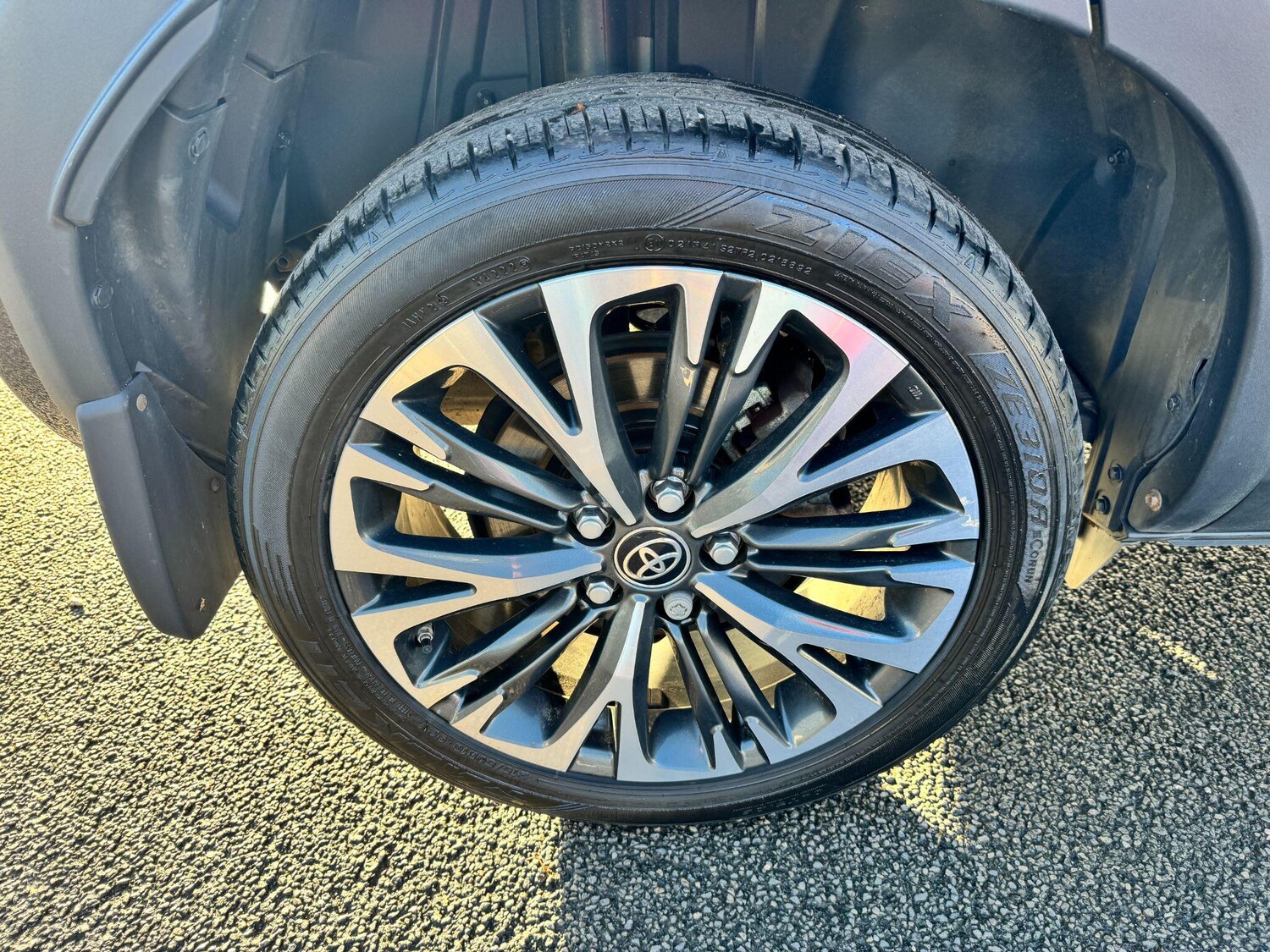 Used Toyota Yaris Cross 2023 for sale - 76780864: Photo 9