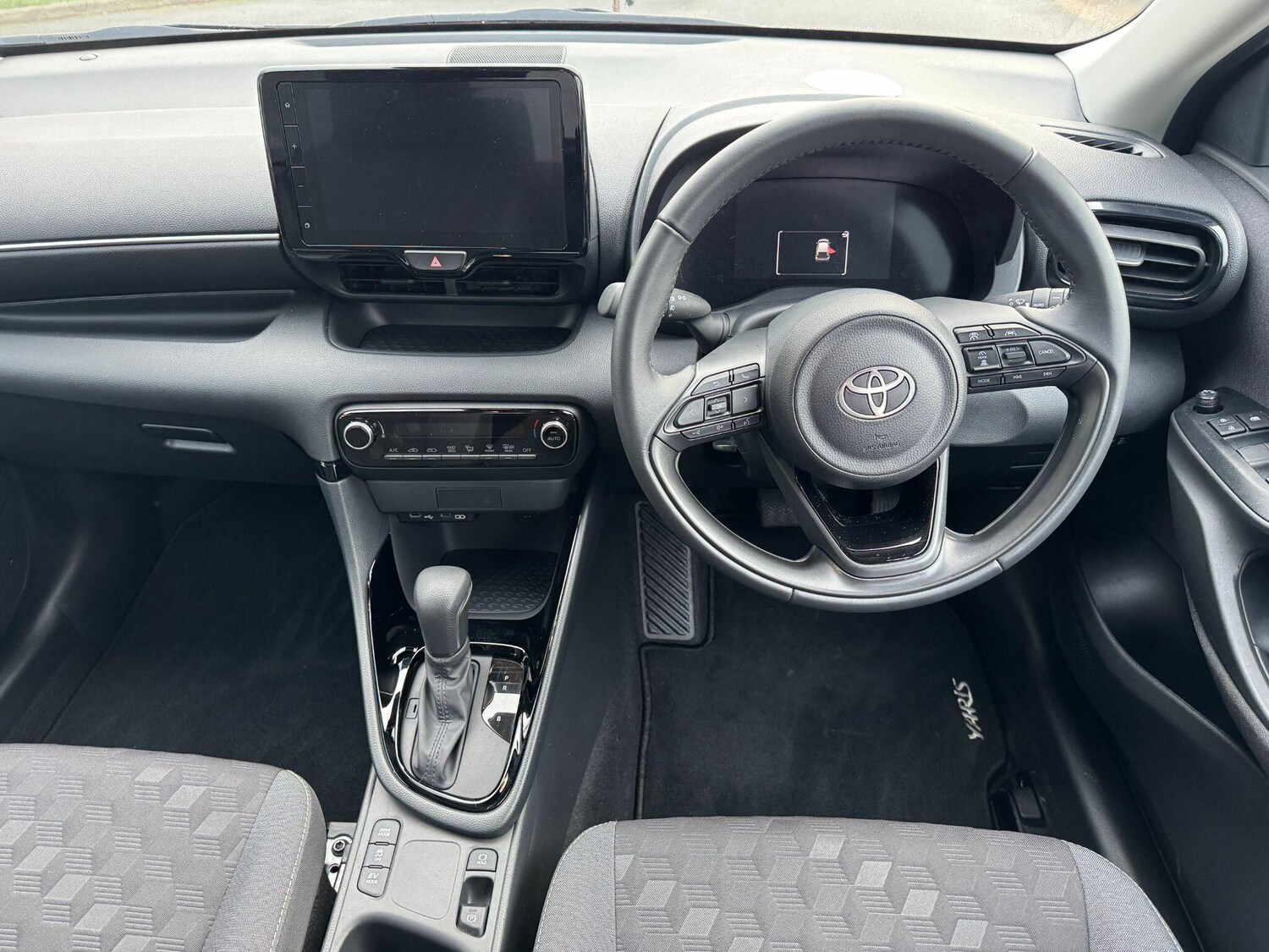 Used Toyota Yaris 2025 for sale - 77314766: Photo 15