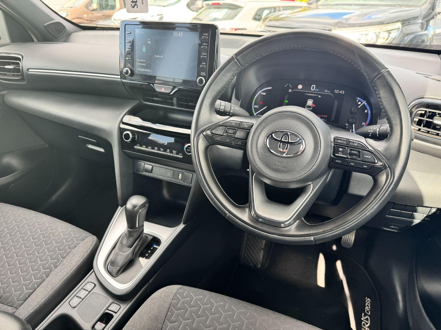 Used Toyota Yaris Cross 2023 for sale - 76020909: Photo 18