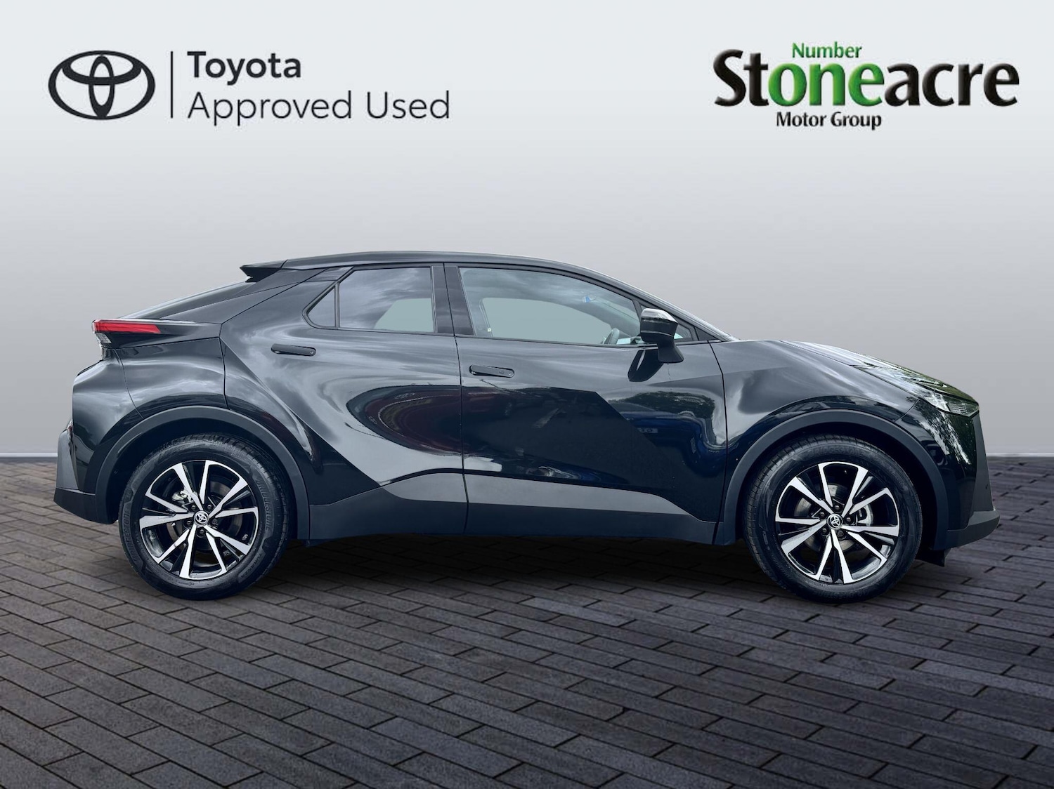 Used Toyota C-HR 2024 for sale - 76423965: Photo 4