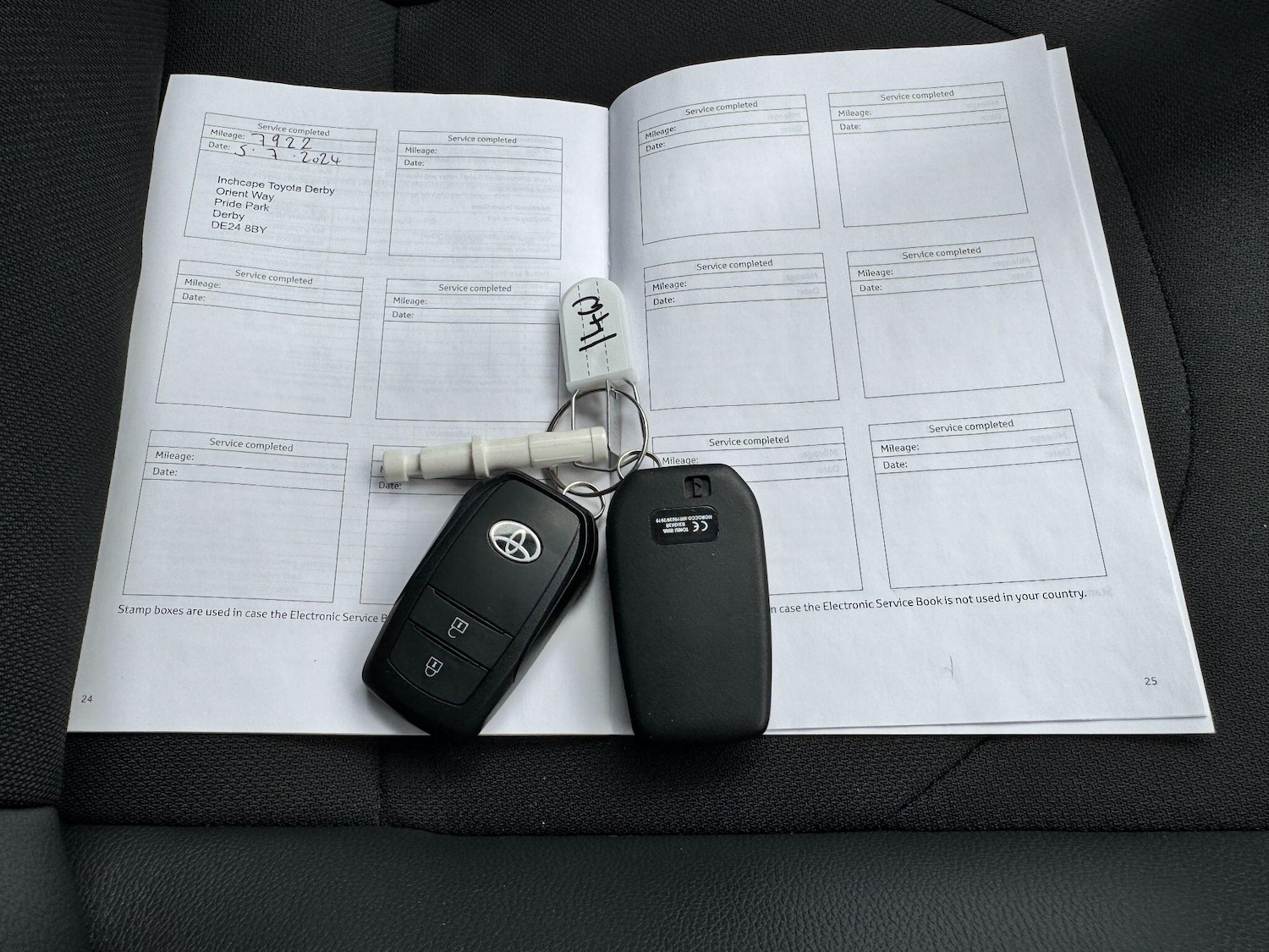 Used Toyota Corolla 2023 for sale - 76002126: Photo 22