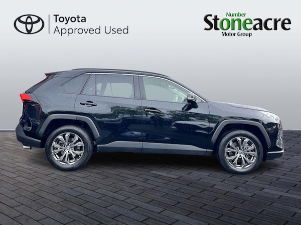 Used Toyota RAV4 2023 for sale - 76137942: Photo 2