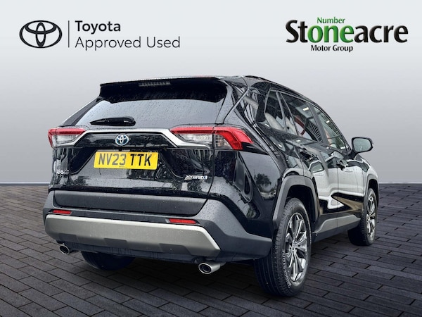 Used Toyota RAV4 2023 for sale - 76137942: Photo 3