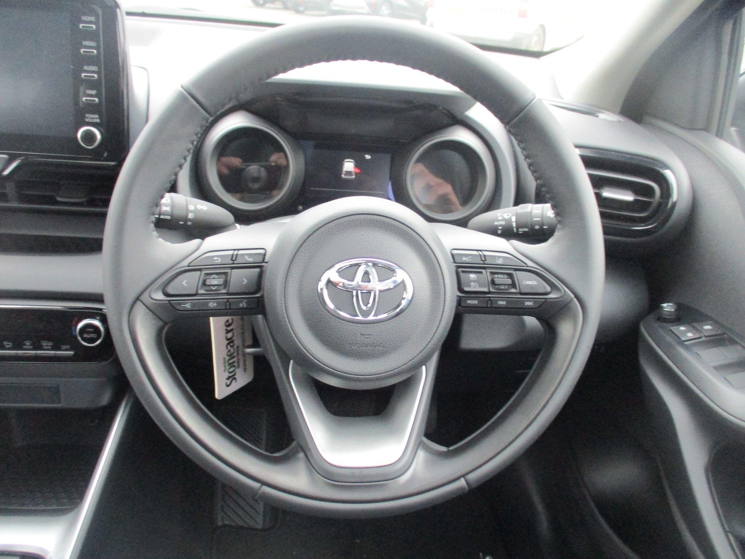 Used Toyota Yaris 2023 for sale - 76824049: Photo 17