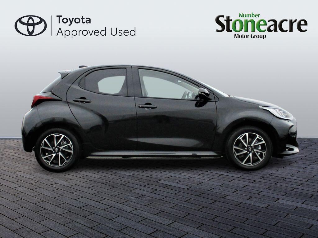 Used Toyota Yaris 2023 for sale - 76824049: Photo 2