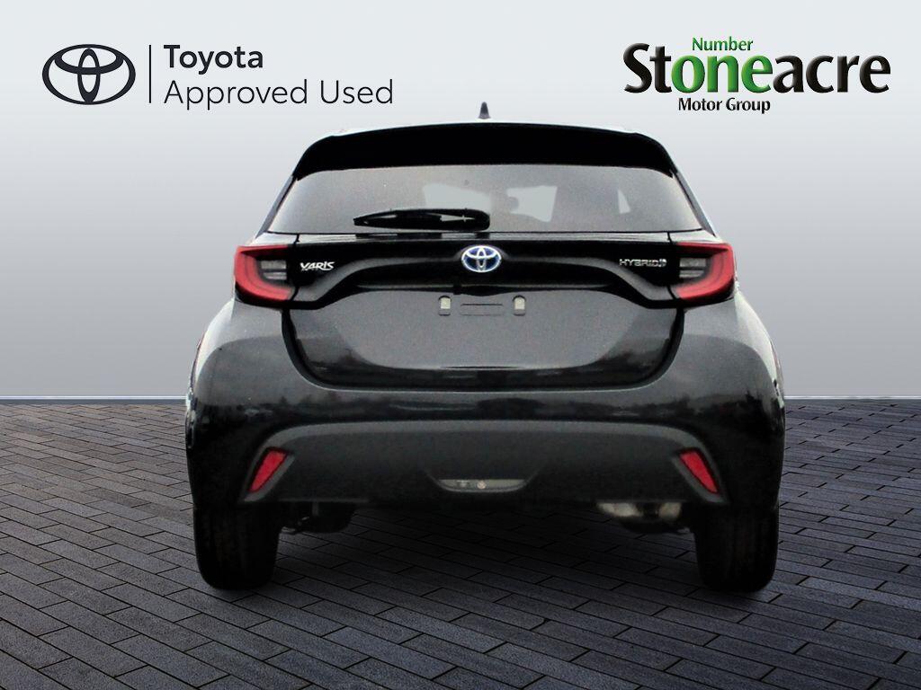 Used Toyota Yaris 2023 for sale - 76824049: Photo 4