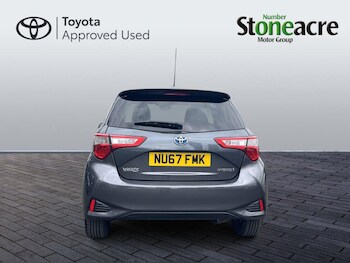 Used Toyota Yaris 2017 for sale - 78318385: Photo