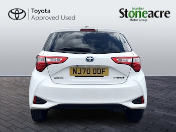 Used Toyota Yaris 2020 for sale - 79553071: Photo