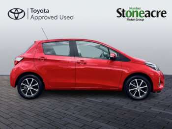 Used Toyota Yaris 2019 for sale - 74768615: Photo