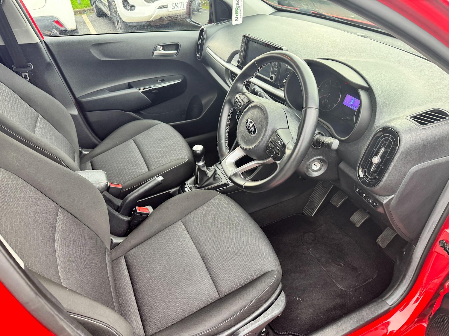 Used Kia Picanto 2018 for sale - 76512688: Photo 11