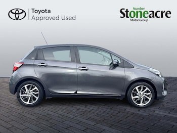 Used Toyota Yaris 2020 for sale - 76388444: Photo