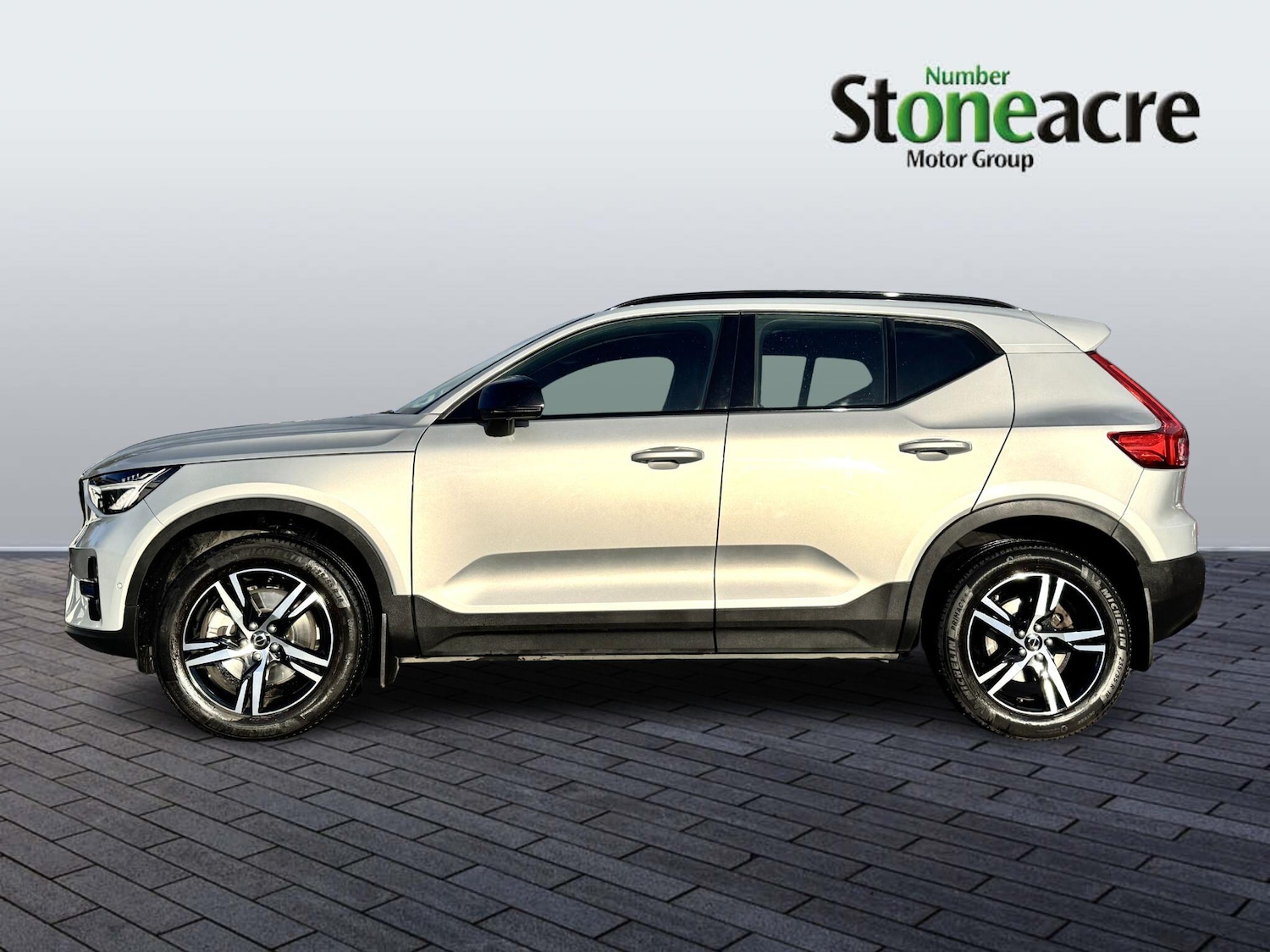 Used Volvo XC40 2023 for sale - 76689237: Photo 6