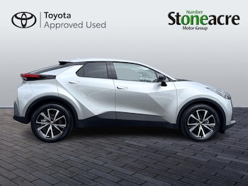 Used Toyota C-HR 2025 for sale - 78622603: Photo