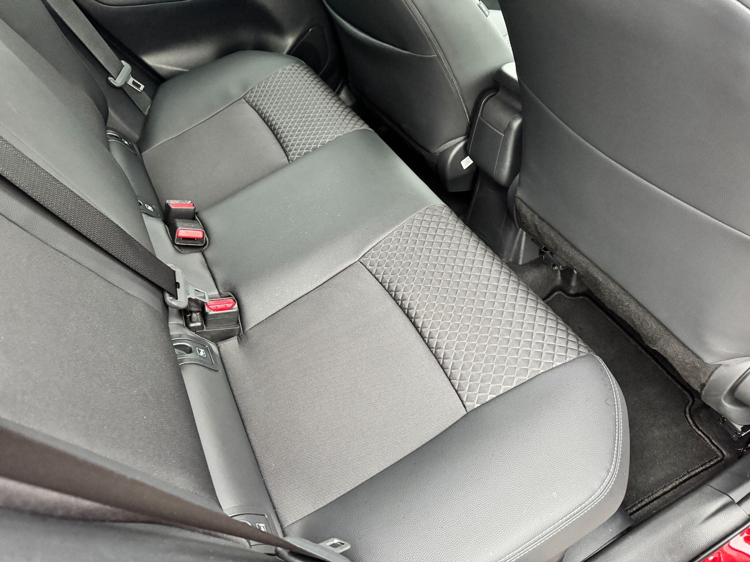 Used Toyota Yaris 2025 for sale - 76701457: Photo 12