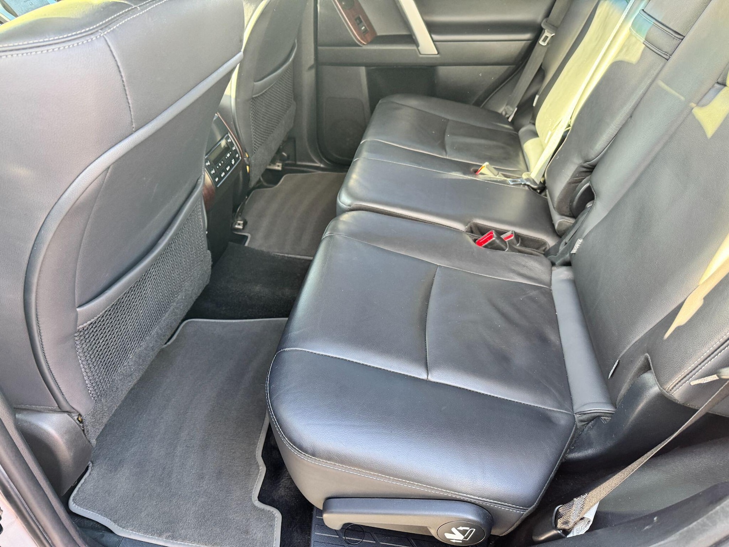 Used Toyota Land Cruiser 2016 for sale - 76898376: Photo 13