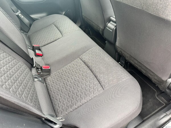 Used Toyota Yaris Cross 2023 for sale - 76072286: Photo 14