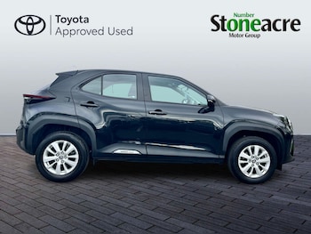Used Toyota Yaris Cross 2023 for sale - 76072286: Photo 4