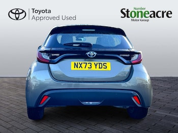 Used Toyota Yaris 2023 for sale - 77060394: Photo