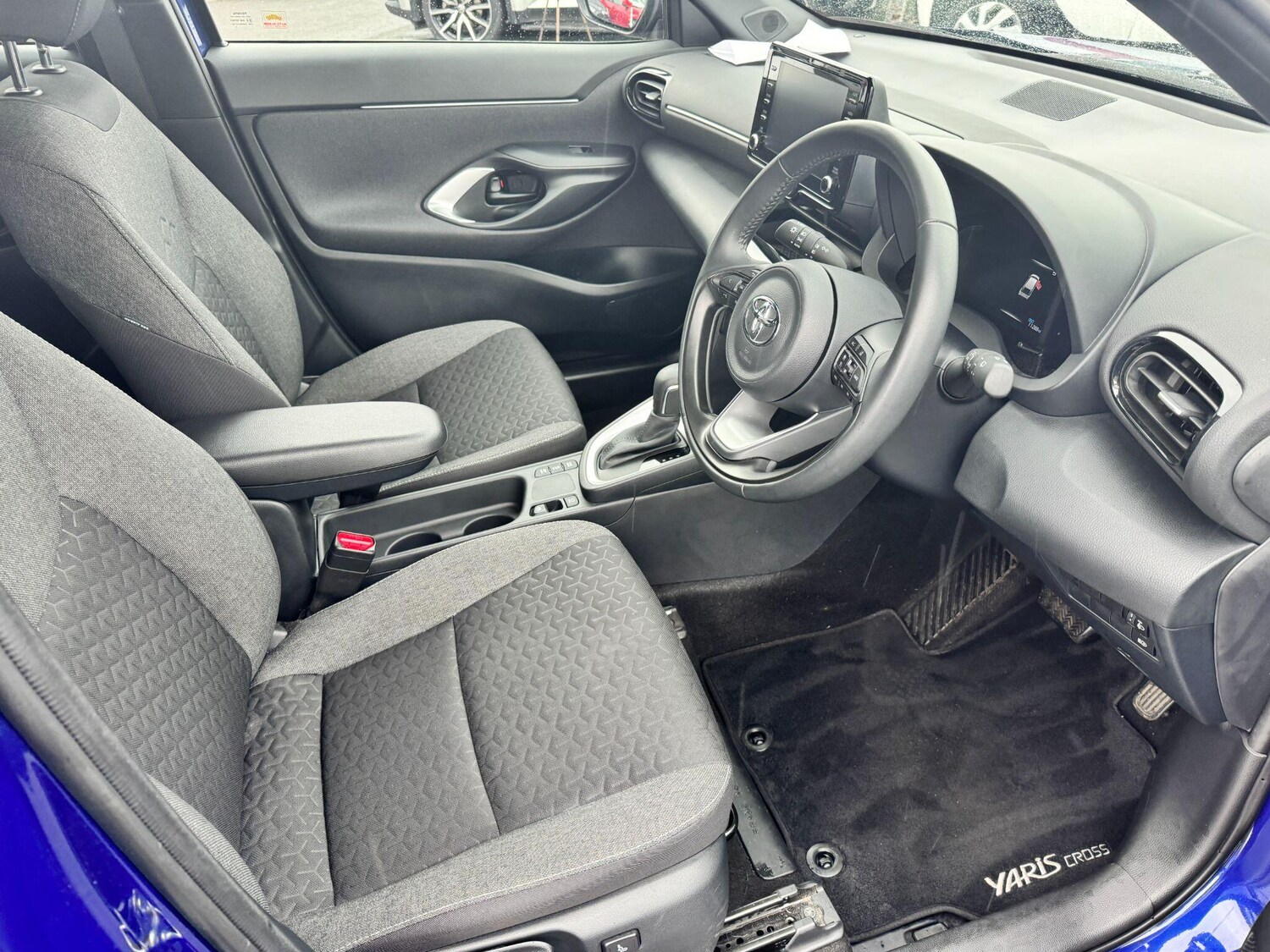 Used Toyota Yaris Cross 2023 for sale - 77411364: Photo 11