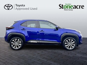 Used Toyota Yaris Cross 2023 for sale - 77411364: Photo