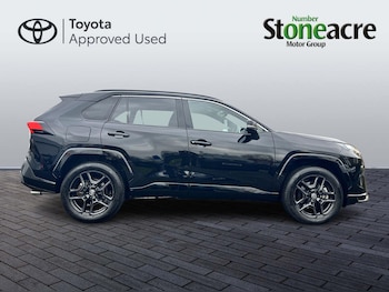 Used Toyota RAV4 2025 for sale - 76780920: Photo