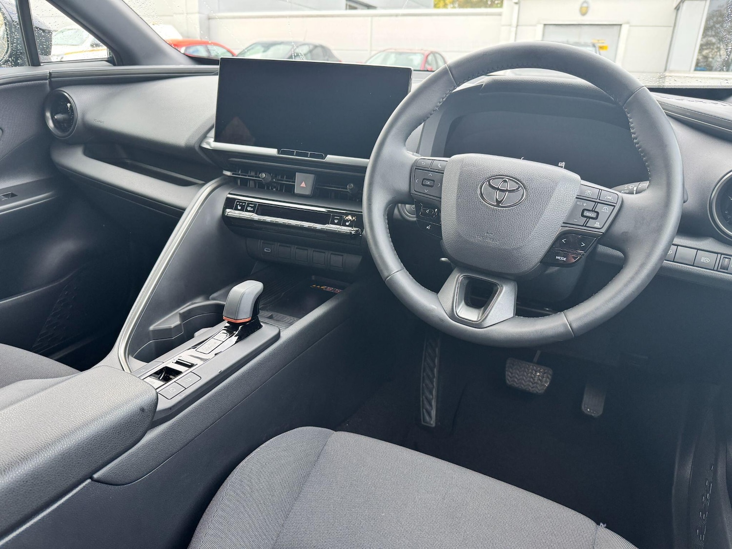 Used Toyota C-HR 2024 for sale - 76259453: Photo 18