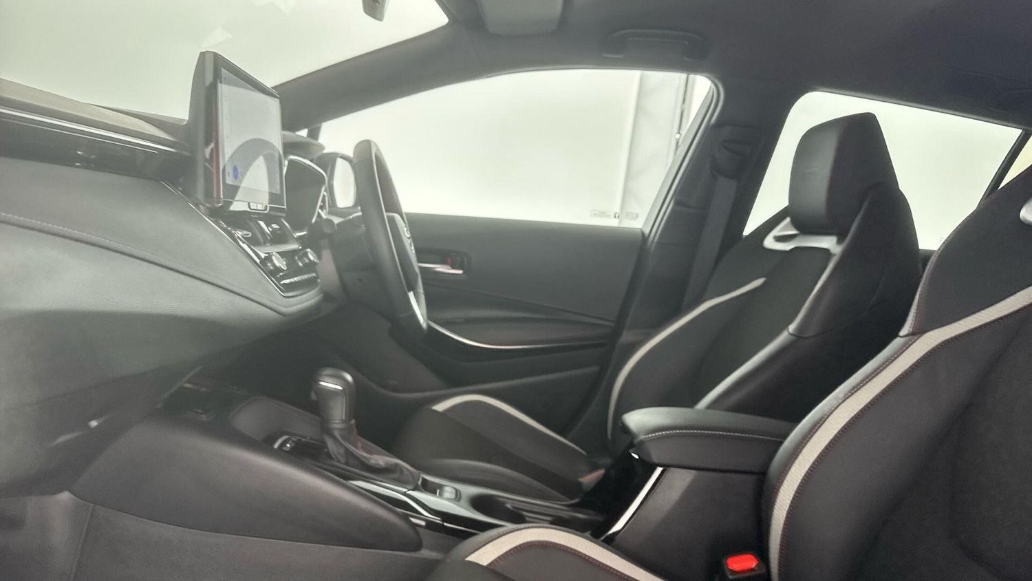 Used Toyota Corolla 2023 for sale - 77060302: Photo 13