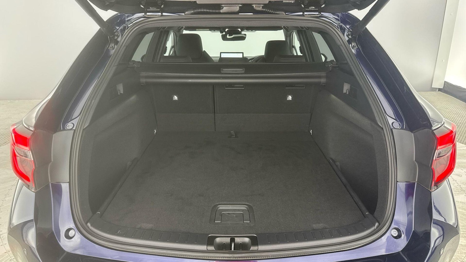 Used Toyota Corolla 2023 for sale - 77060302: Photo 17