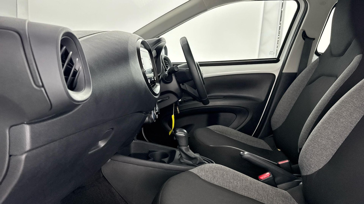 Used Toyota Aygo X for sale - 76727697: Photo 16