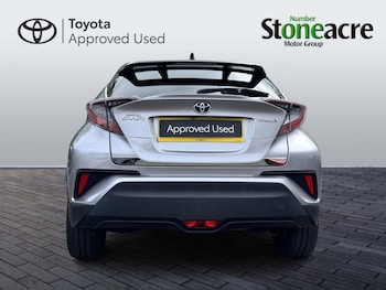Used Toyota C-HR 2019 for sale - 78695297: Photo