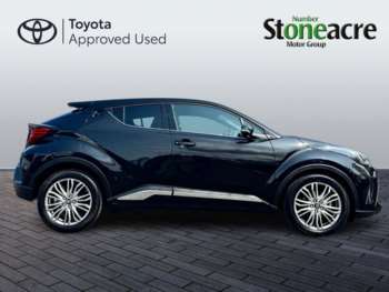 Used Toyota C-HR 2023 for sale - 74810019: Photo