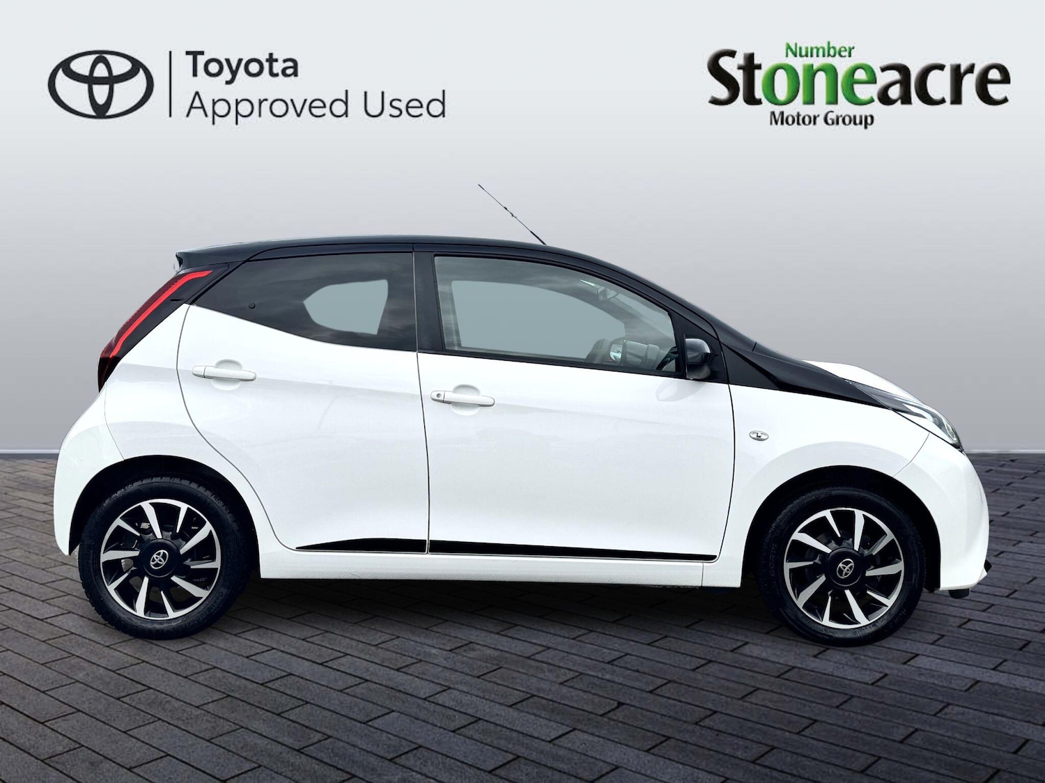 Used Toyota AYGO 2022 for sale - 76422656: Photo 4