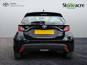 Used Toyota Yaris 2026 for sale - 79766985: Photo