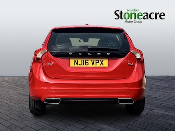 Used Volvo V60 2016 for sale - 75477622: Photo