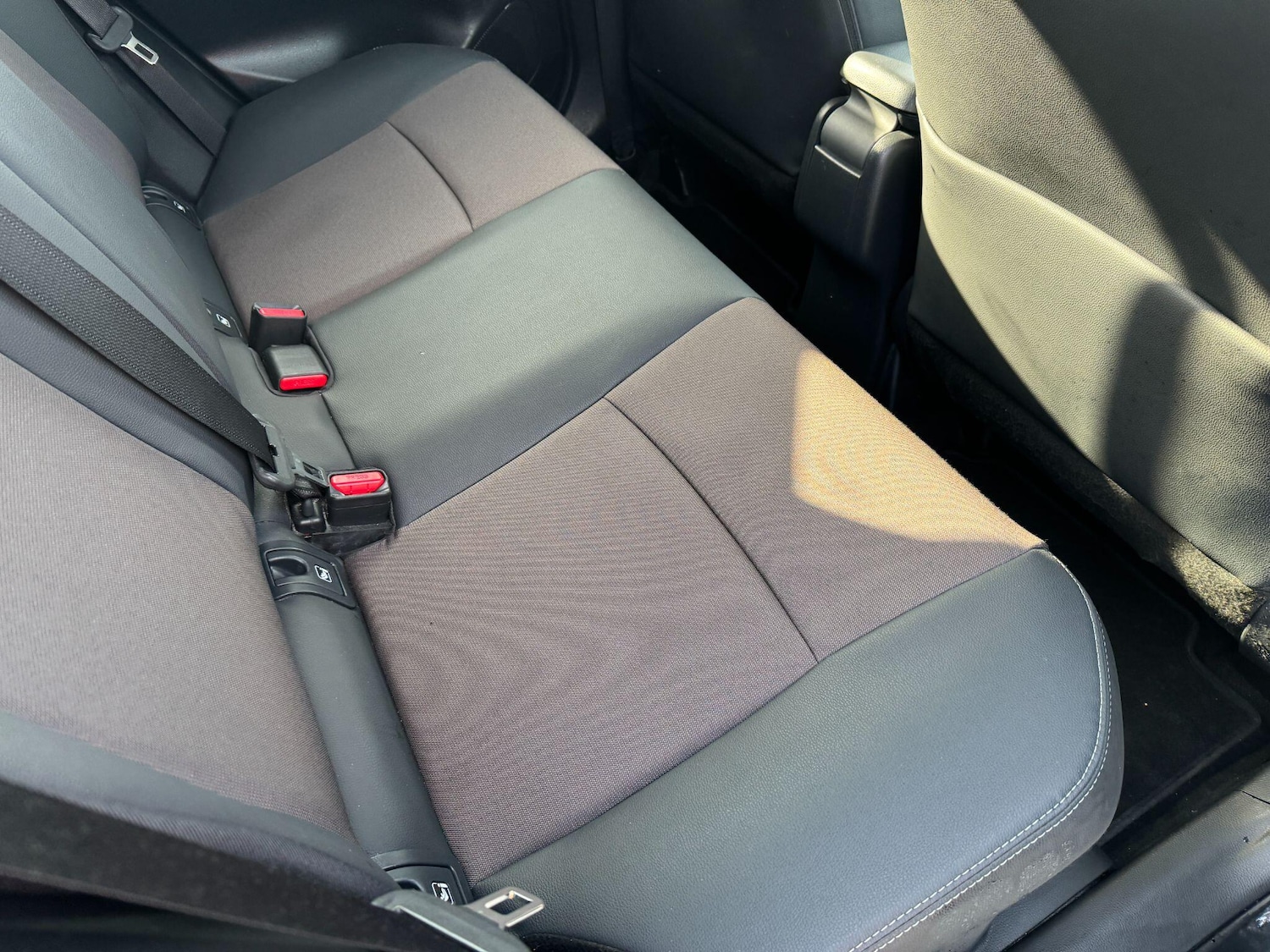 Used Toyota Yaris Cross 2024 for sale - 77645987: Photo 12