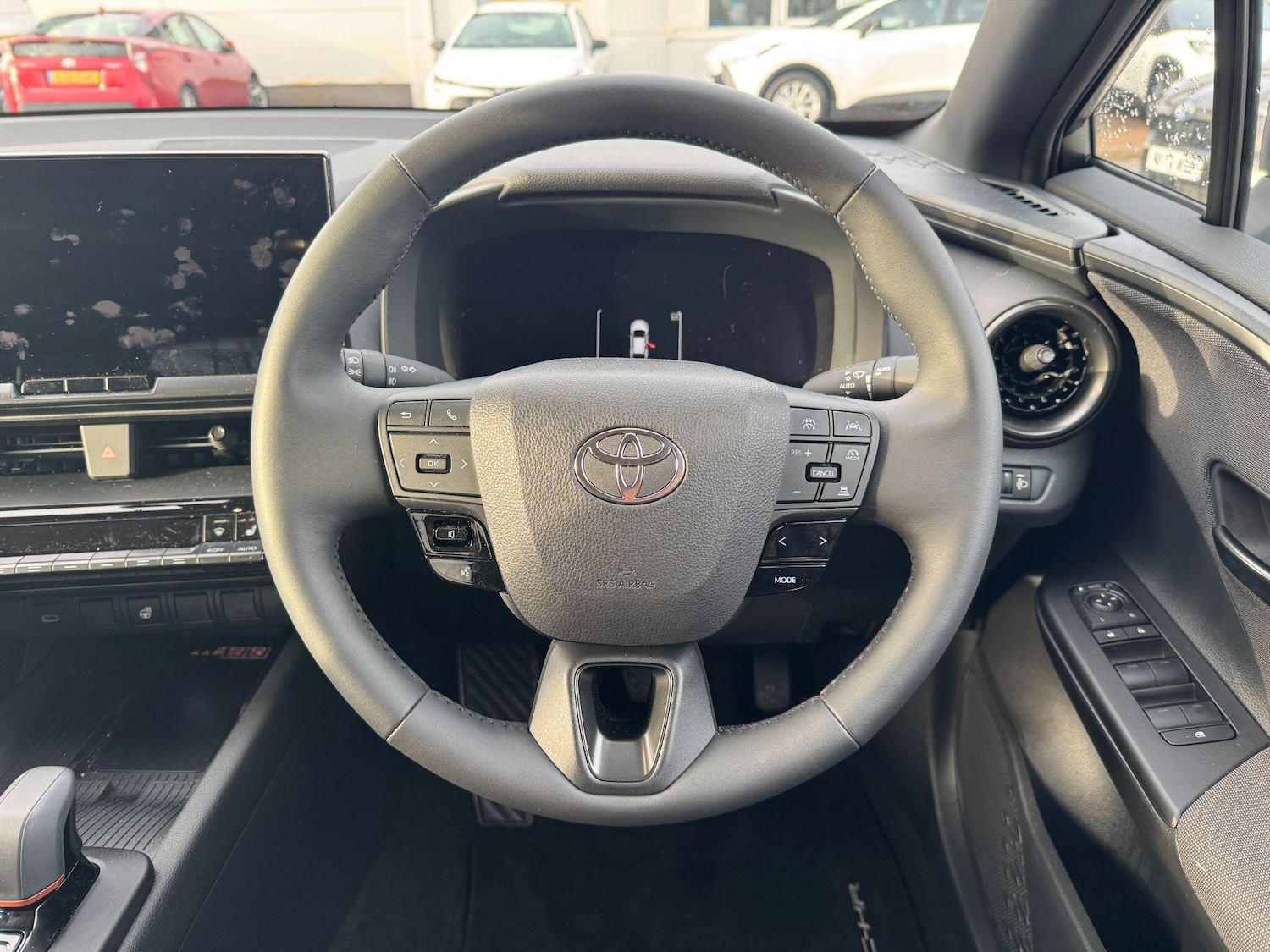 Used Toyota C-HR 2025 for sale - 77162904: Photo 17