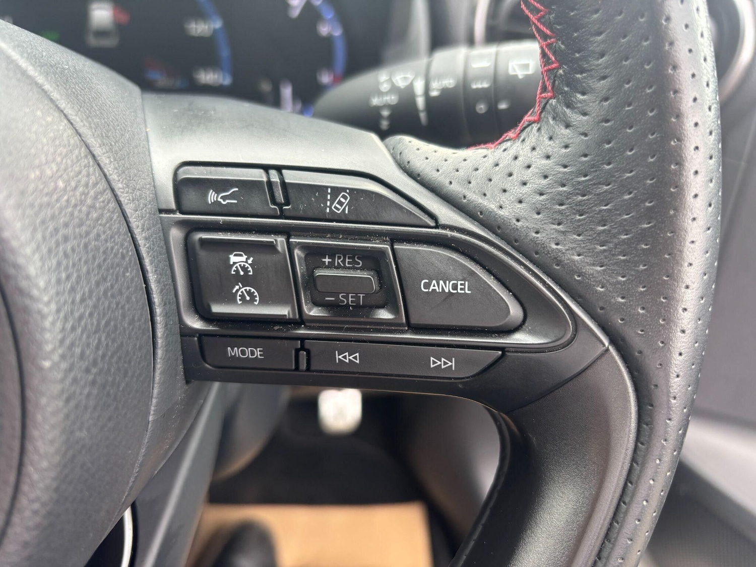 Used Toyota Yaris Cross 2024 for sale - 76997346: Photo 12