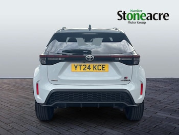 Used Toyota Yaris Cross 2024 for sale - 76997346: Photo