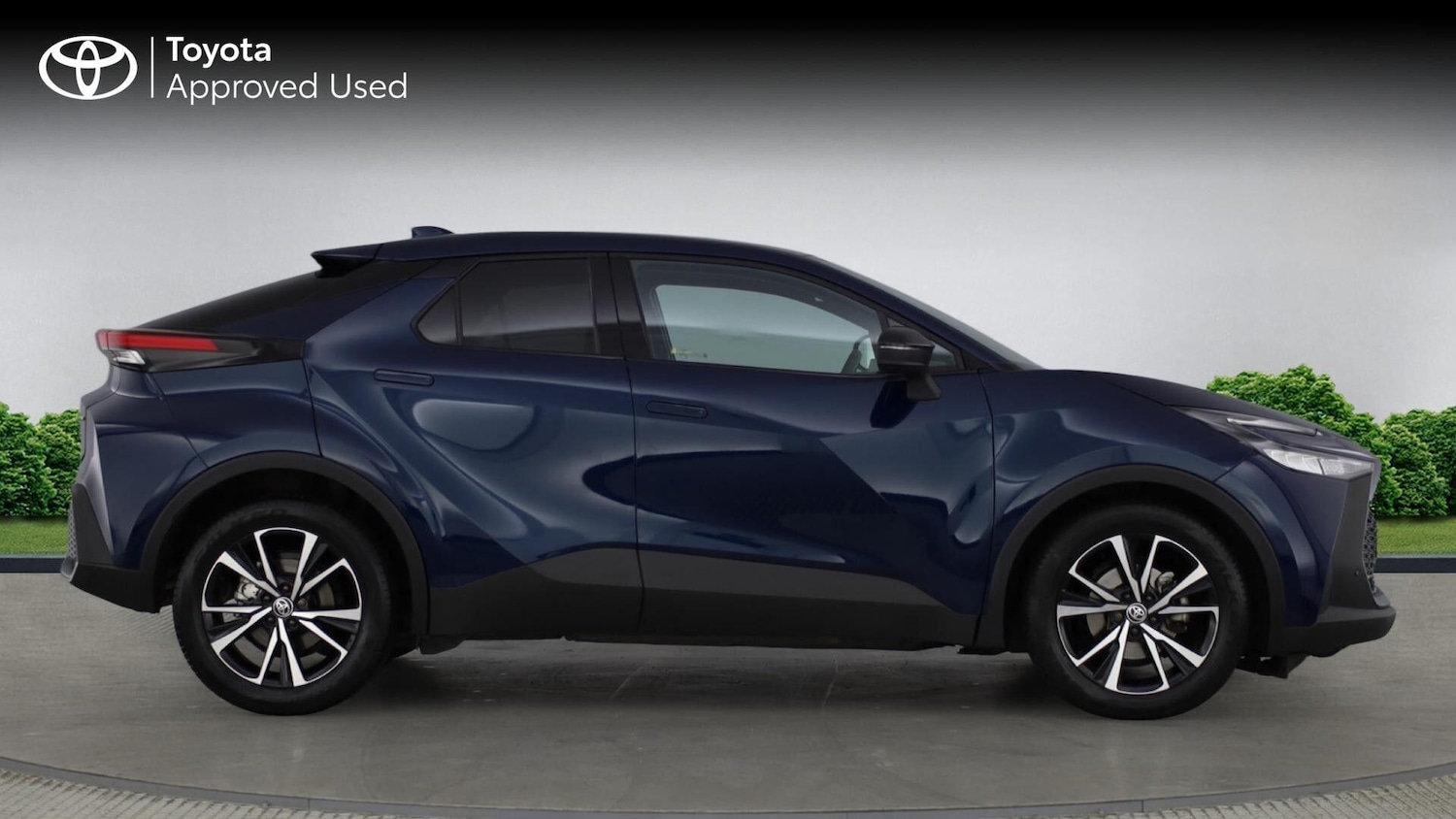 Used Toyota C-HR 2024 for sale - 77723219: Photo 2