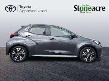 Used Toyota Yaris 2024 for sale - 78375174: Photo