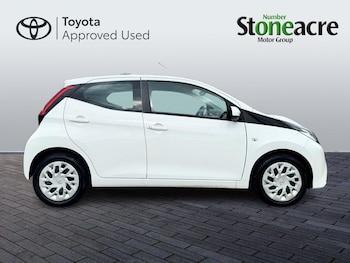 Used Toyota AYGO 2021 for sale - 77892178: Photo