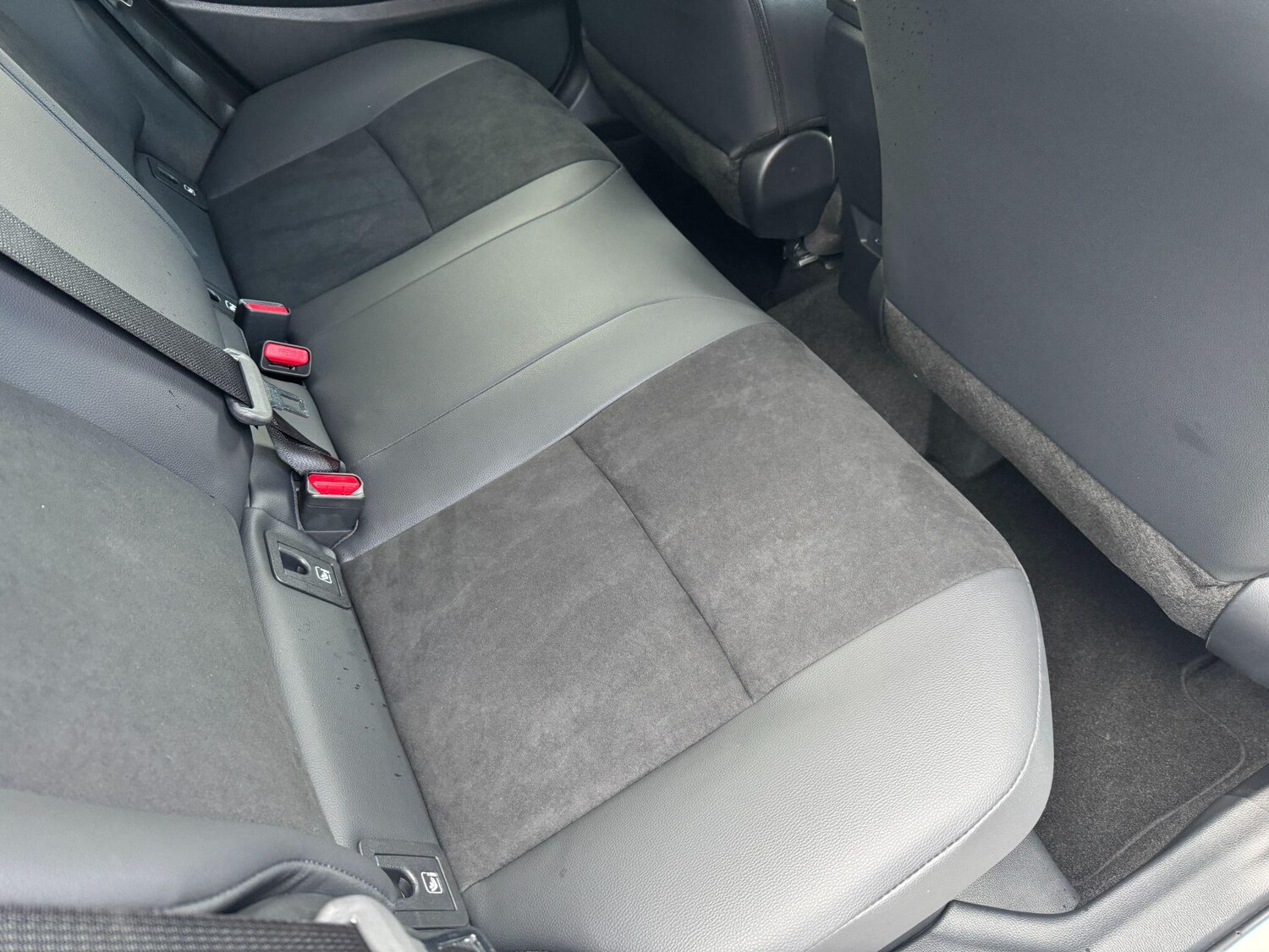 Used Toyota C-HR 2025 for sale - 77957464: Photo 12