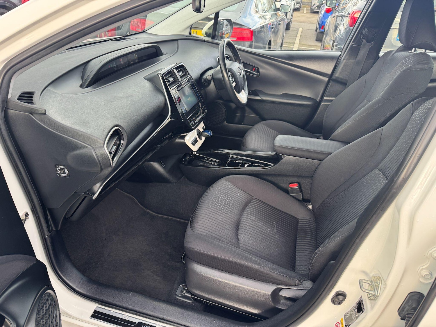 Used Toyota Prius 2018 for sale - 77958098: Photo 14